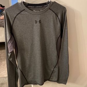 Unisex Under Armour Shirt